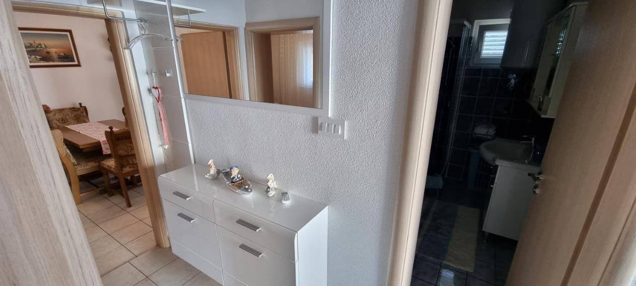 Apartments Juric Privlaka  Exterior photo